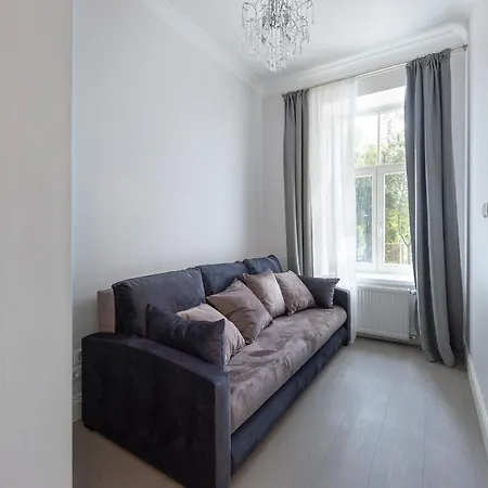 Parkview Apartment